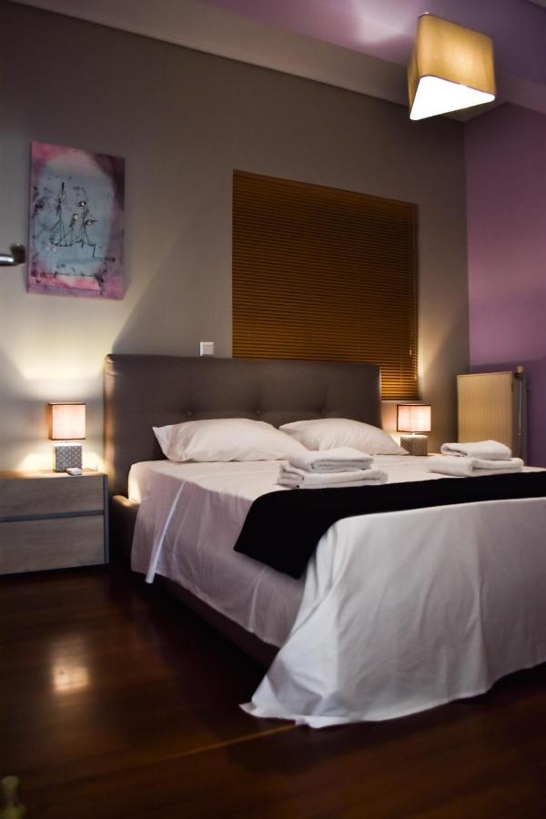 Βright Walled Designed Apt In Glyfada Center أثينا المظهر الخارجي الصورة